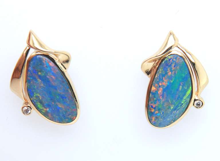 Handsome Yellow Gold opal Free Form Earrings