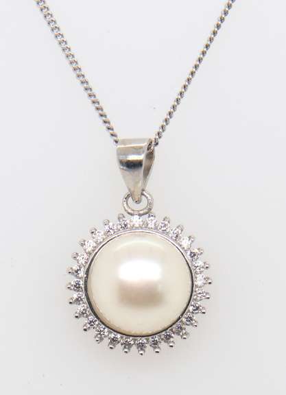 Sterling Silver Pearl and Cubic Zirconia Pendant on Chain