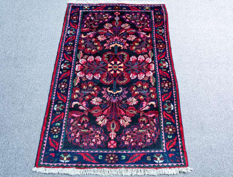 Authentic Persian Hosseinabad 3.4x5.2