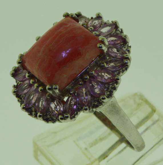 Sterling Silver Beautiful Pink Agate With Pink Sapphires Halo Ring
