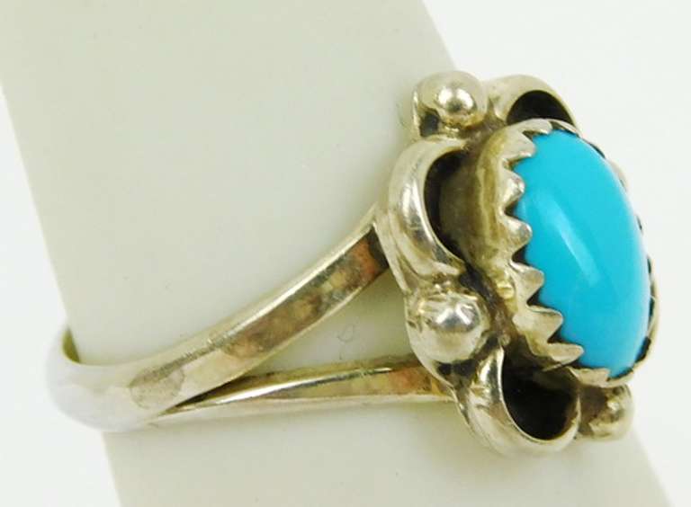 Vintage Child's Navajo Sterling Turquoise Ring