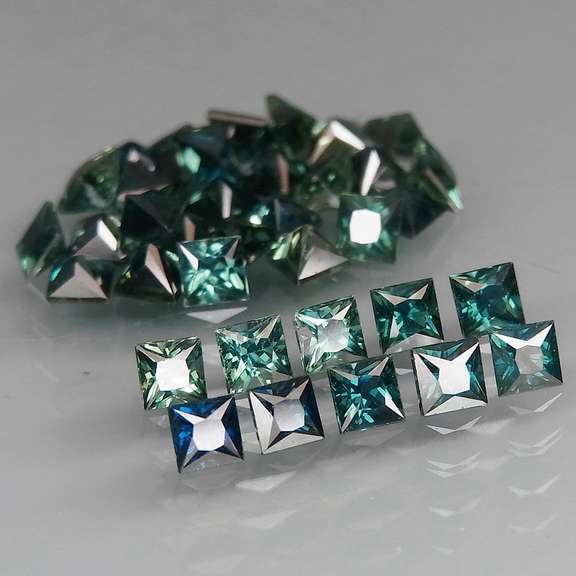 Heated only! 4.28ct princess cut Australian Sapphire set