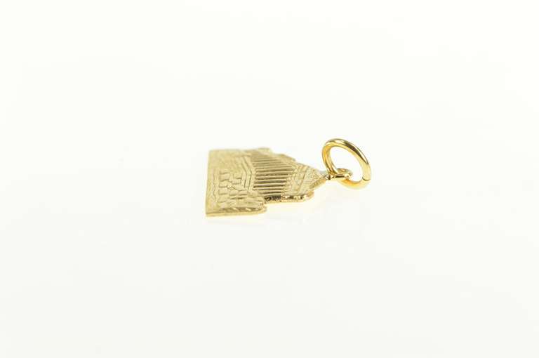 18K Yellow Gold Greek Parthenon Landmark Souvenir Charm/Pendant