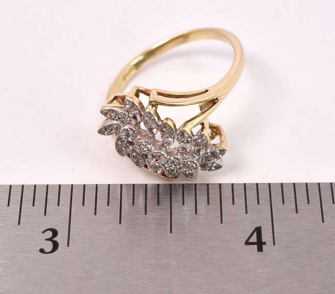 Dazzling Waterfall Diamond Ring in Yellow Gold