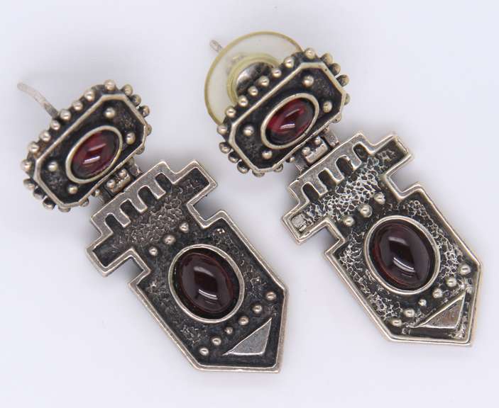 Vintage Sterling Silver Signed Gemstone Dangle Earrings