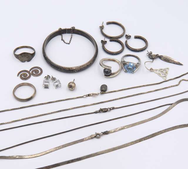 Group Lot of Vintage Sterling Silver Jewelry