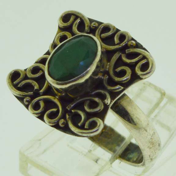 Sterling Silver Green Quartz Ring