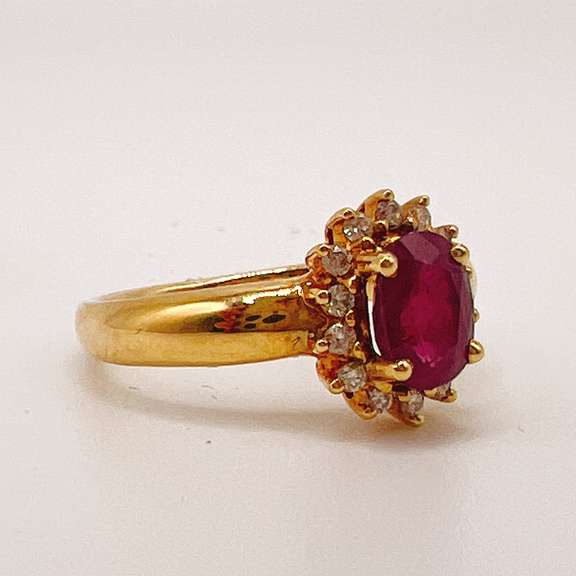 18kt Yellow Gold, Ruby, & Diamond Ring