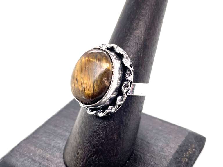 Petite Tiger's Eye in Rope Design Tibetan Silver Ring
