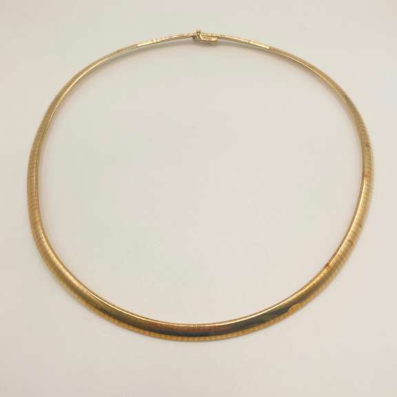 14kt Solid Yellow Gold Omega Necklace