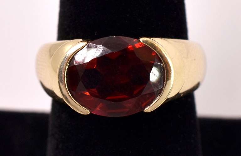 Gorgeous Garnet Ring in Yellow Gold