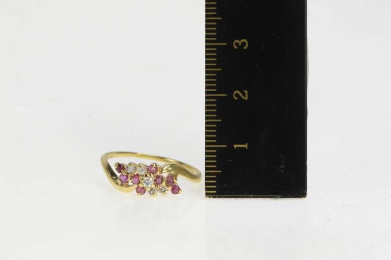 14K Yellow Gold Wavy Diamond Ruby Cluster Accent Statement Ring
