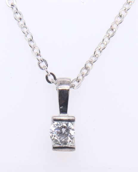 Sterling Silver Cubic Zirconia Pendant on Chain