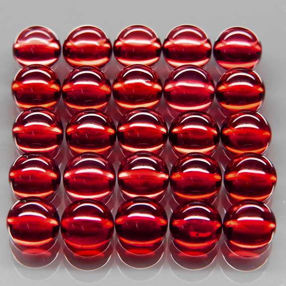 Gorgeous wine red 10.95ct 25pc Garnet set