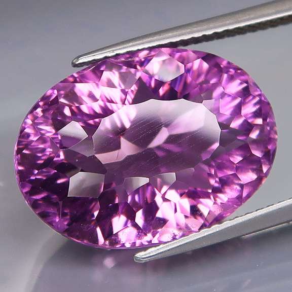 Tremendous 16.70ct natural violet Amethyst