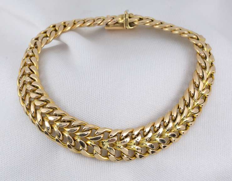 Pretty & Practical 14k Bracelet
