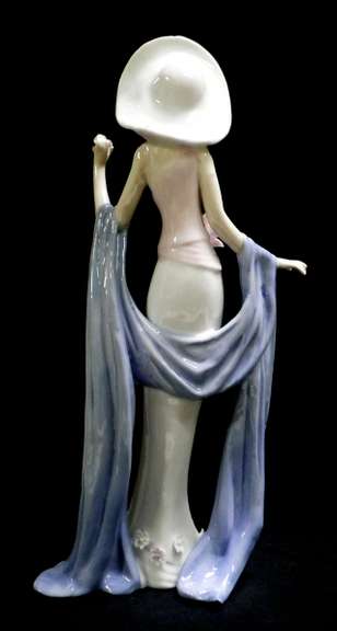 Fashionista 15inc Porcelain Handcrafted Figurine