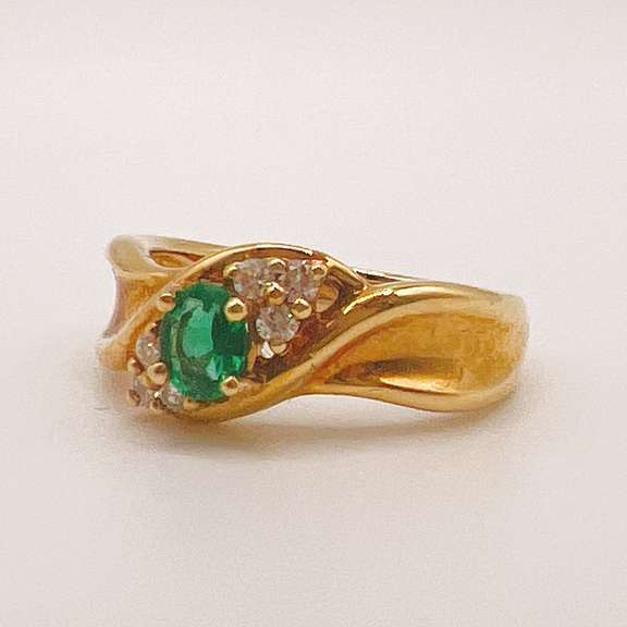 18kt Yellow Gold, Emerald, & Diamond Cocktail Ring