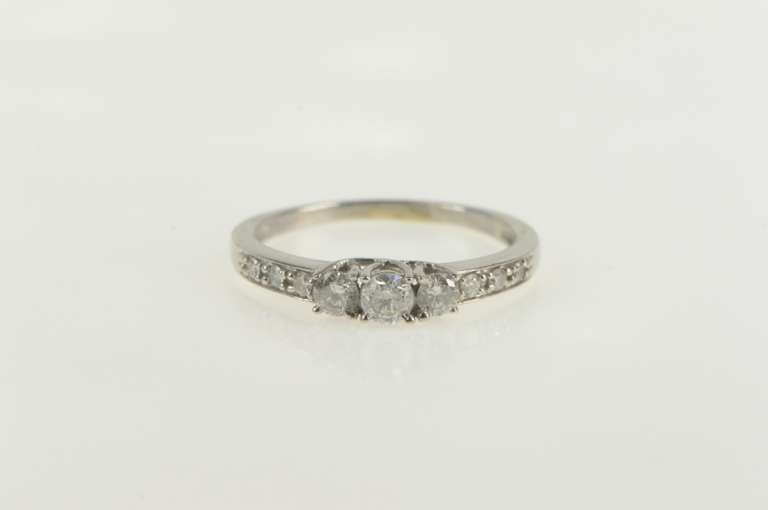 14K White Gold 0.50 Ctw Classic Diamond Engagement Ring