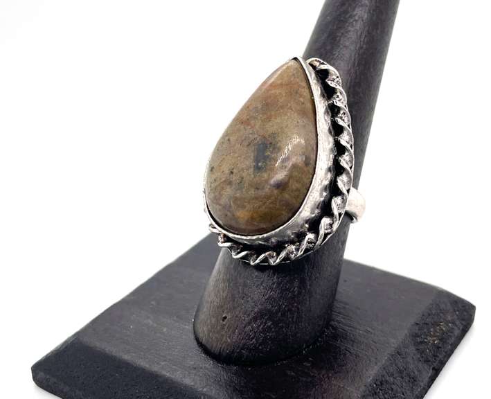 Jasper Tear-Drop Shaped Statement Ring in Tibetan Silver Rope Design
