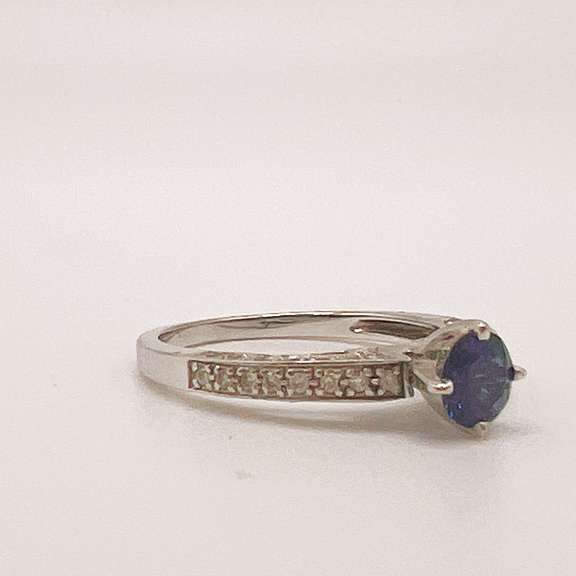 14kt Gold, Blue Sapphire, & Diamond Cocktail Ring