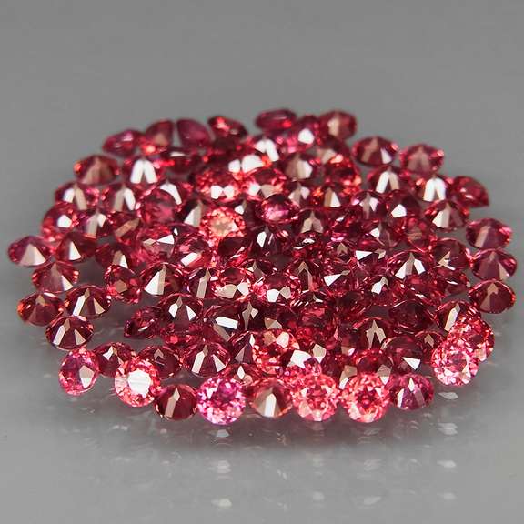 Amazing 5.09ct 110pc solitaire Garnet set