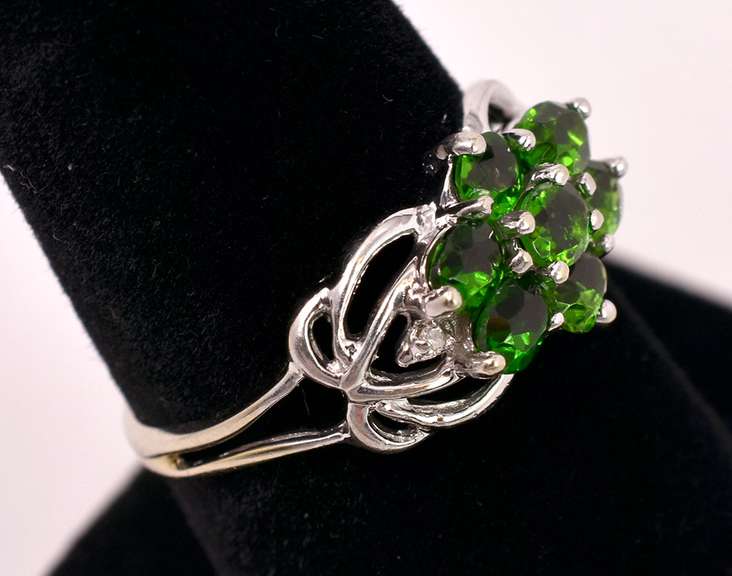 Gorgeous Green Gemstone Ring in White Gold