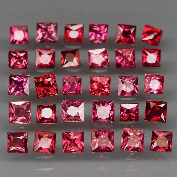 Radiant princess cut! Unheated! 3.03ct Sapphire set!