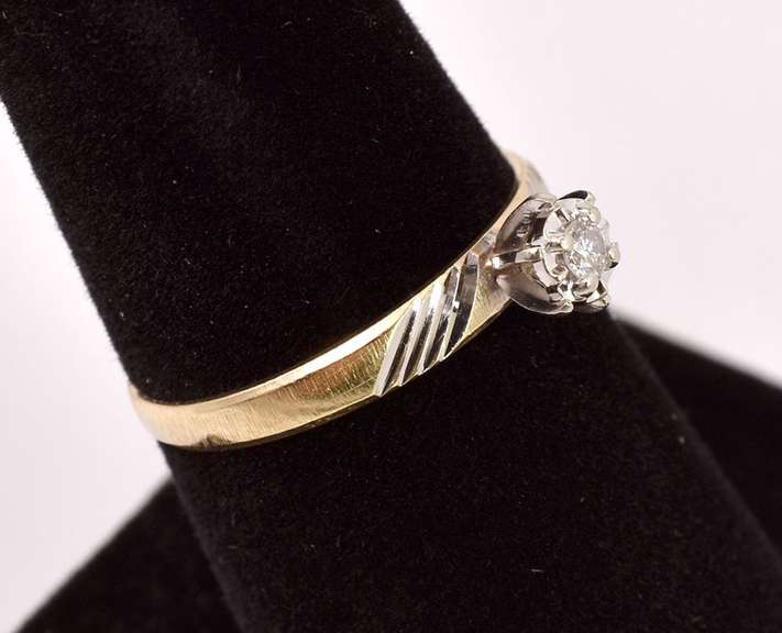 Petite Diamond Ring in Yellow Gold