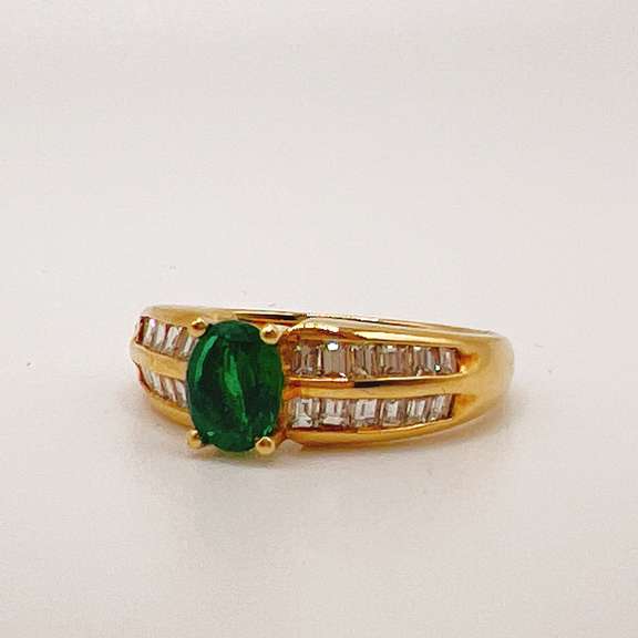 18kt Yellow Gold, Emerald, & Diamond Cocktail Ring