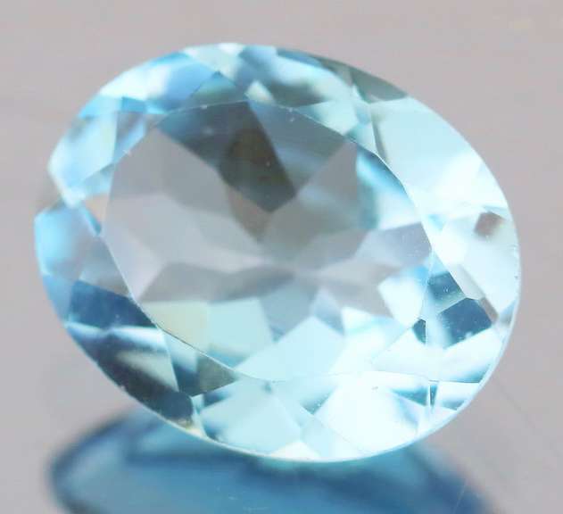 Impressive 3.71ct top Swiss blue Topaz
