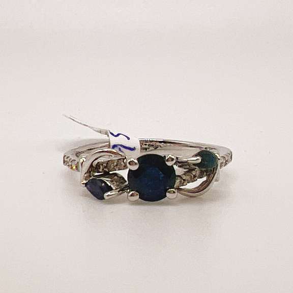 14kt Gold, Blue Sapphire, & Diamond Cocktail Ring