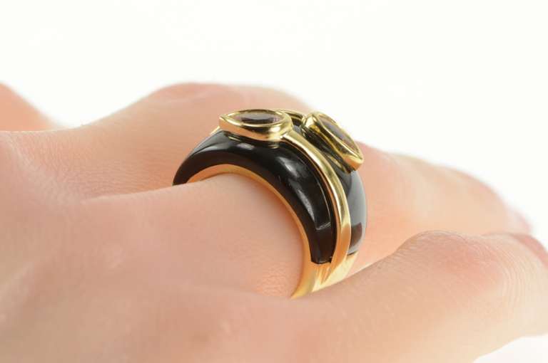 14K Yellow Gold Pear Pink Topaz Black Onyx Domed Carved Ring