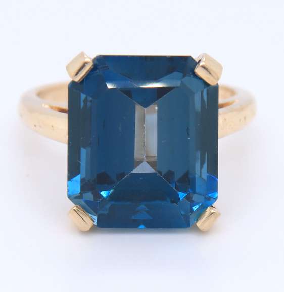 Charming Yellow Gold Emerald Cut London Blue Topaz Ring
