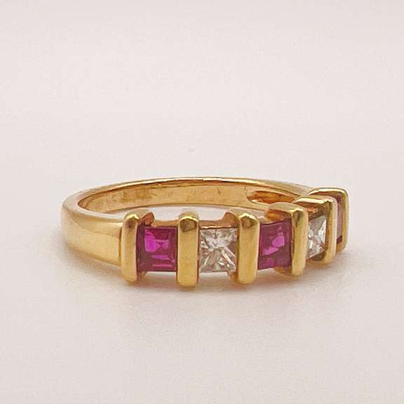18kt Yellow Gold, Ruby, & Diamond Band Ring