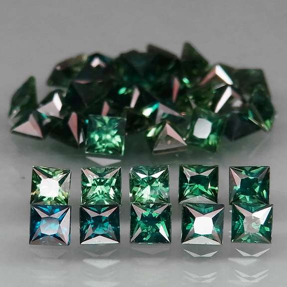 Heated only! 4.51ct princess cut Australian Sapphire set