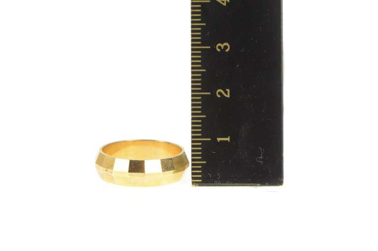 14K Yellow Gold Squared Disco Ball Pattern Retro Band Ring