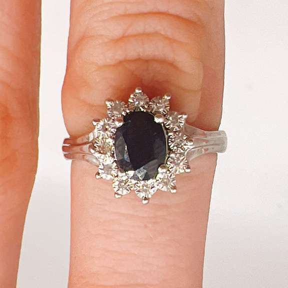 14kt Gold, Blue Sapphire, & Diamond Cocktail Ring