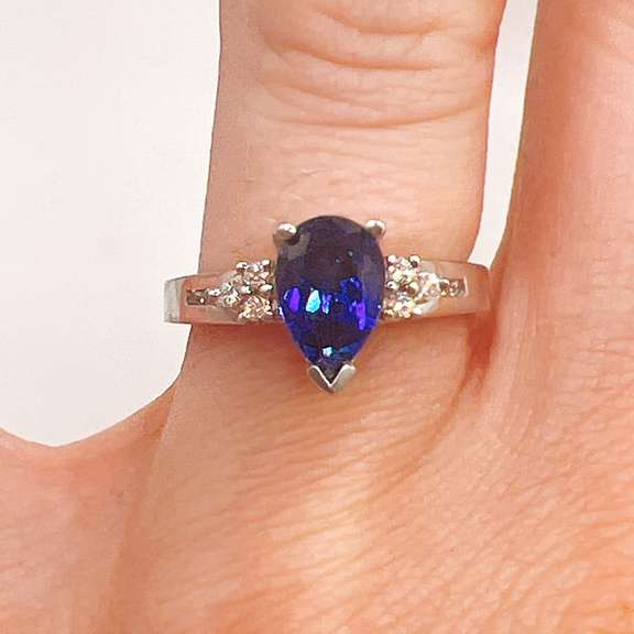 10kt Gold, Blue Sapphire, & Diamond Cocktail Ring