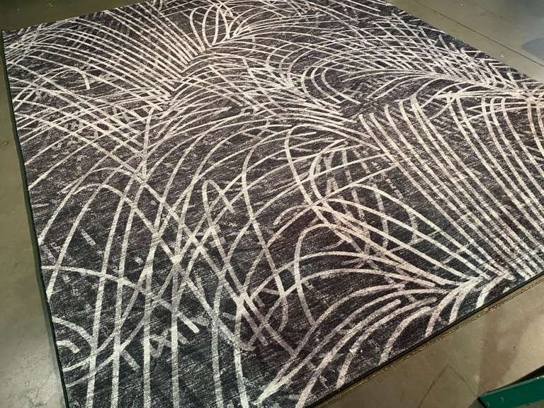 DECORATIVE MODERN  DESIGN  RUG 8x10