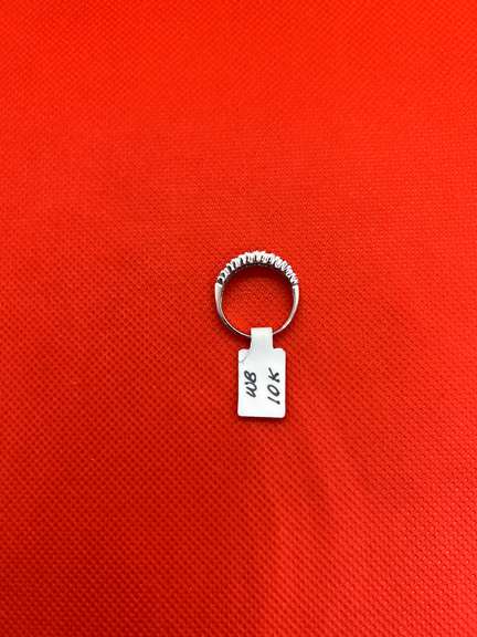 CUTE 10K WHITE GOLD RING WITH 0.50 CARAT OF DIAMOND