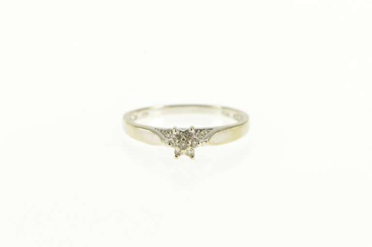 10K White Gold Retro Diamond Flower Cluster Promise Ring