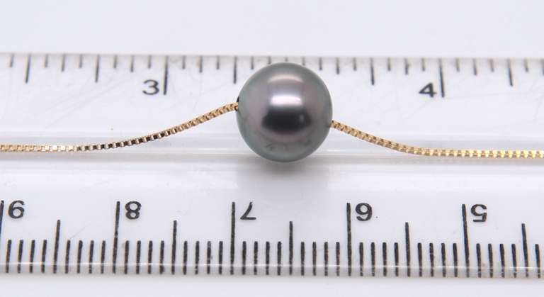 Elegant Yellow Gold Grey Pearl Slider Pendant on Chain
