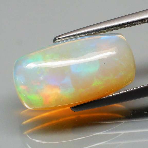 Ravishing 3.39ct unheated Welo Jelly Opal