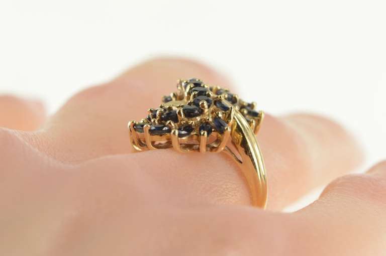 10K Yellow Gold Natural Sapphire S Wavy Freeform Cluster Ring