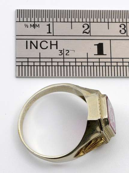 Nice White Gold Masonic Ring