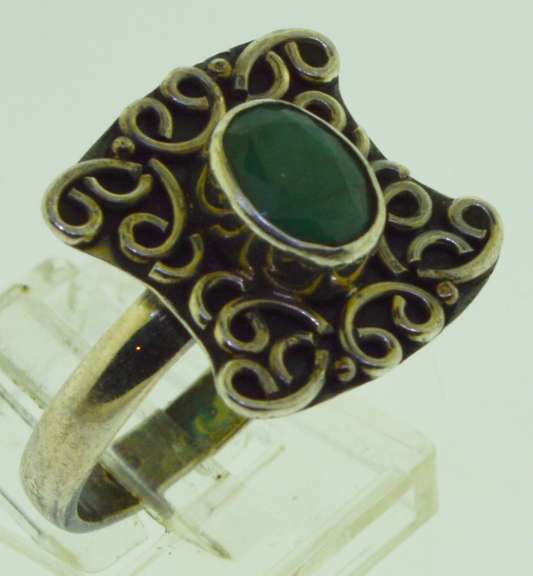 Sterling Silver Green Quartz Ring
