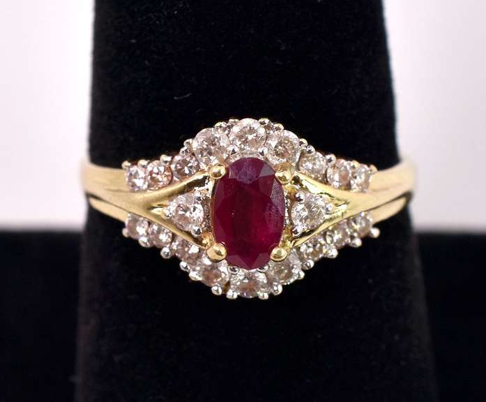 Gorgeous Ruby and Diamond Ring in 14K Yellow Gold
