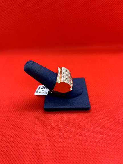 MENS 14K YELLOW GOLD RING WITH 1.78 CARAT OF DIAMOND