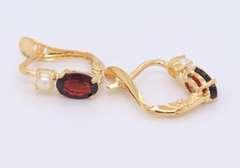 Stunning 18kt Garnet and Pearl Hinged Hoop Earrings